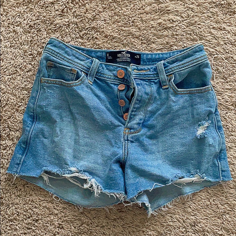 blue jean shorts • Hollister • Size 0 • Waist 24 • washed blue